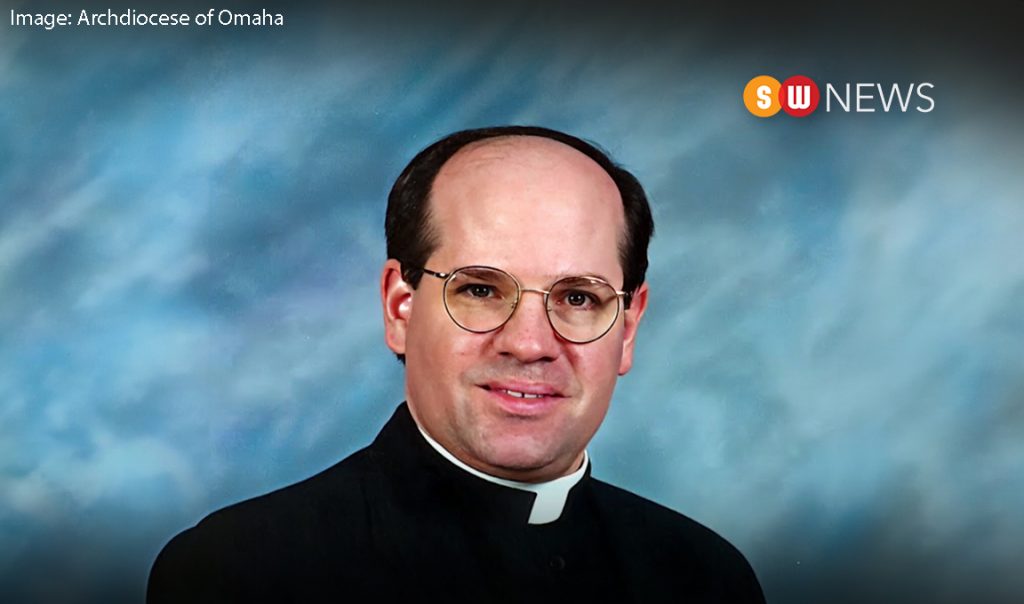 Catholic Priest Dies After Stabbing Attack In Nebraska Church | SW News